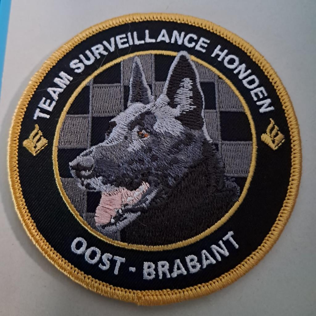 Patch surveillancehonden Oost- Brabant, Ophalen of Verzenden, Landmacht, Nederland, Embleem of Badge
