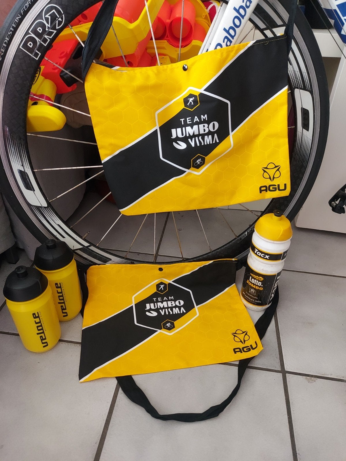 jumbo visma team bidon tas, Ophalen of Verzenden, Overige typen