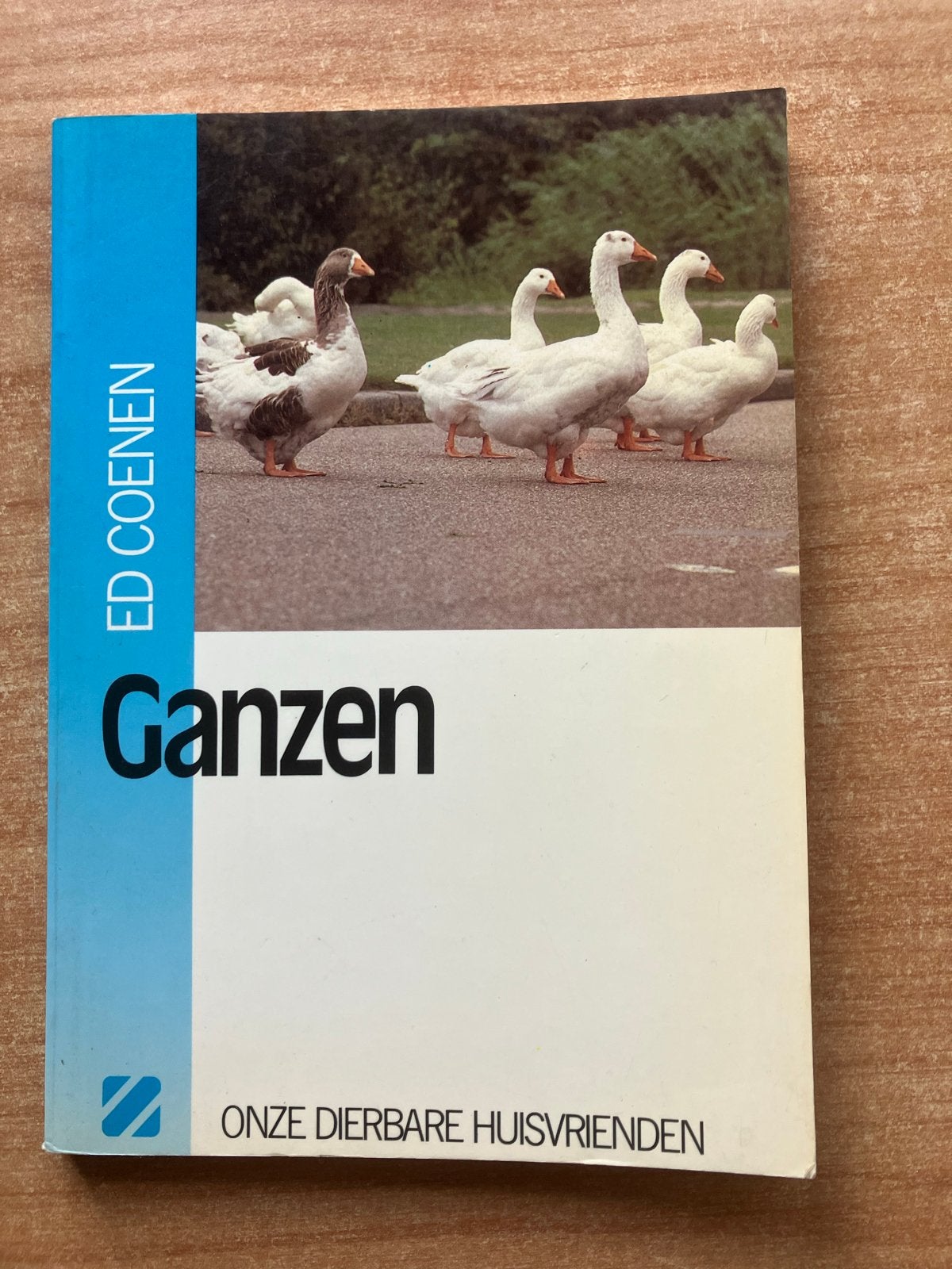 Boekje Ganzen houden - Ed Coenen, Ophalen of Verzenden, Zo goed als nieuw, Natuur algemeen