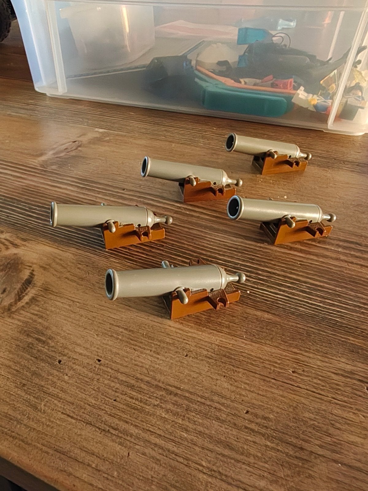 5 lego kanonnen met bruine onderstel, Ophalen of Verzenden