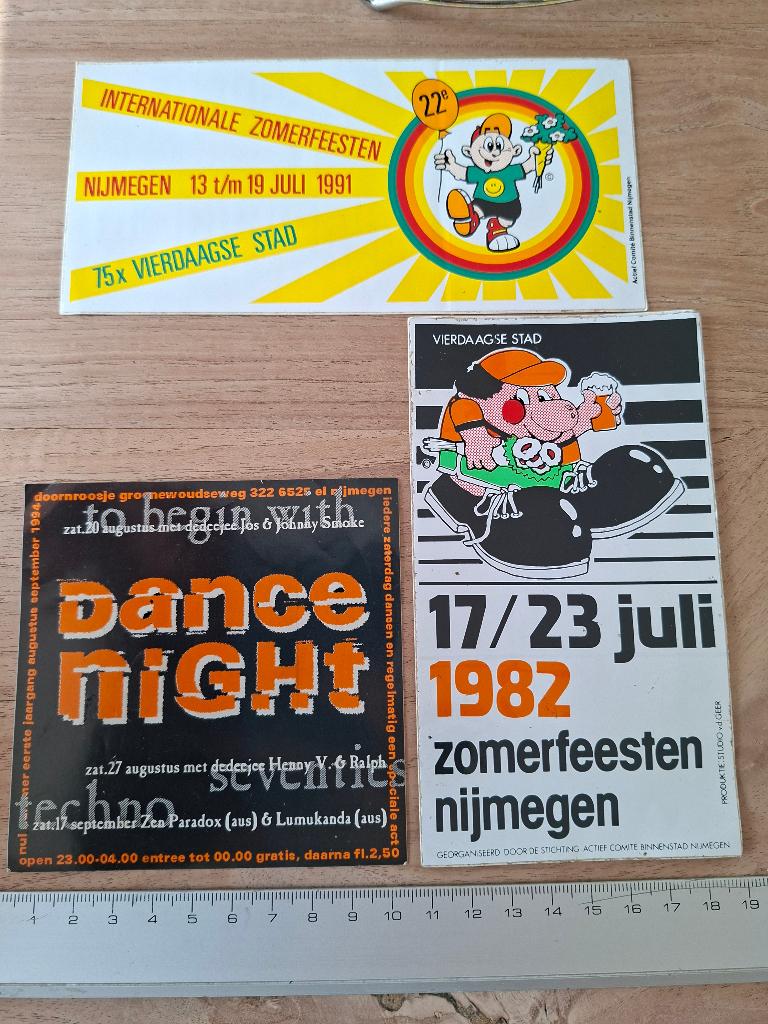 Stickers Nijmegen, Ophalen of Verzenden, Zo goed als nieuw, Bedrijf of Vereniging