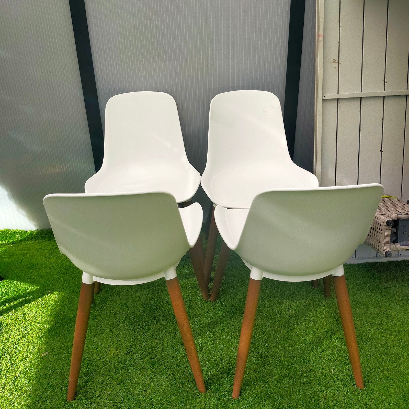 IKEA GRÖNSTA Eettafelstoelen - Wit met Houten Poten, Huis en Inrichting, Modern, Scandinavisch, Wit, Nieuw, Vier