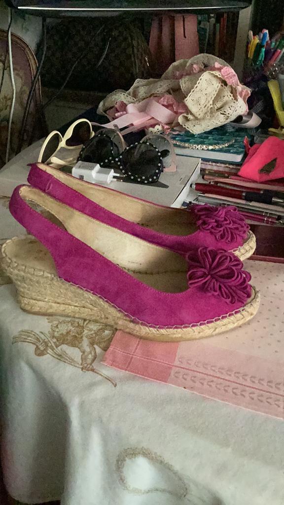 Schoenen maat 39, Kleding | Dames, Schoenen, Verzenden, Zo goed als nieuw, Zwart, Sneakers of Gympen