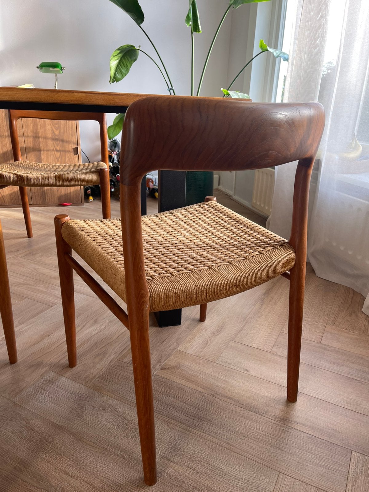 Niels Otto Moller stoelen model 75 (6 stuks), Ophalen, Zo goed als nieuw, Bruin, Hout