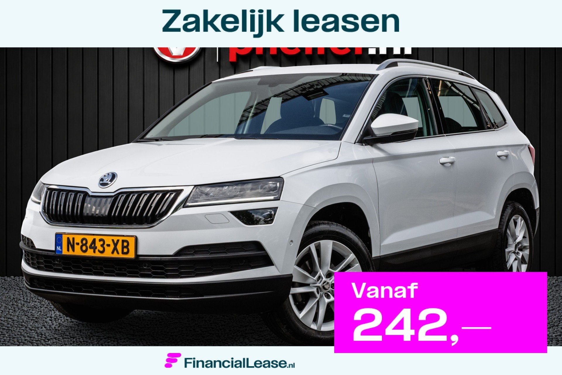 Skoda Karoq 1.0 TSI Business Edition Plus Trekhaak/ Camera/, Voorwielaandrijving, Gebruikt, Met garantie (alle), Wit