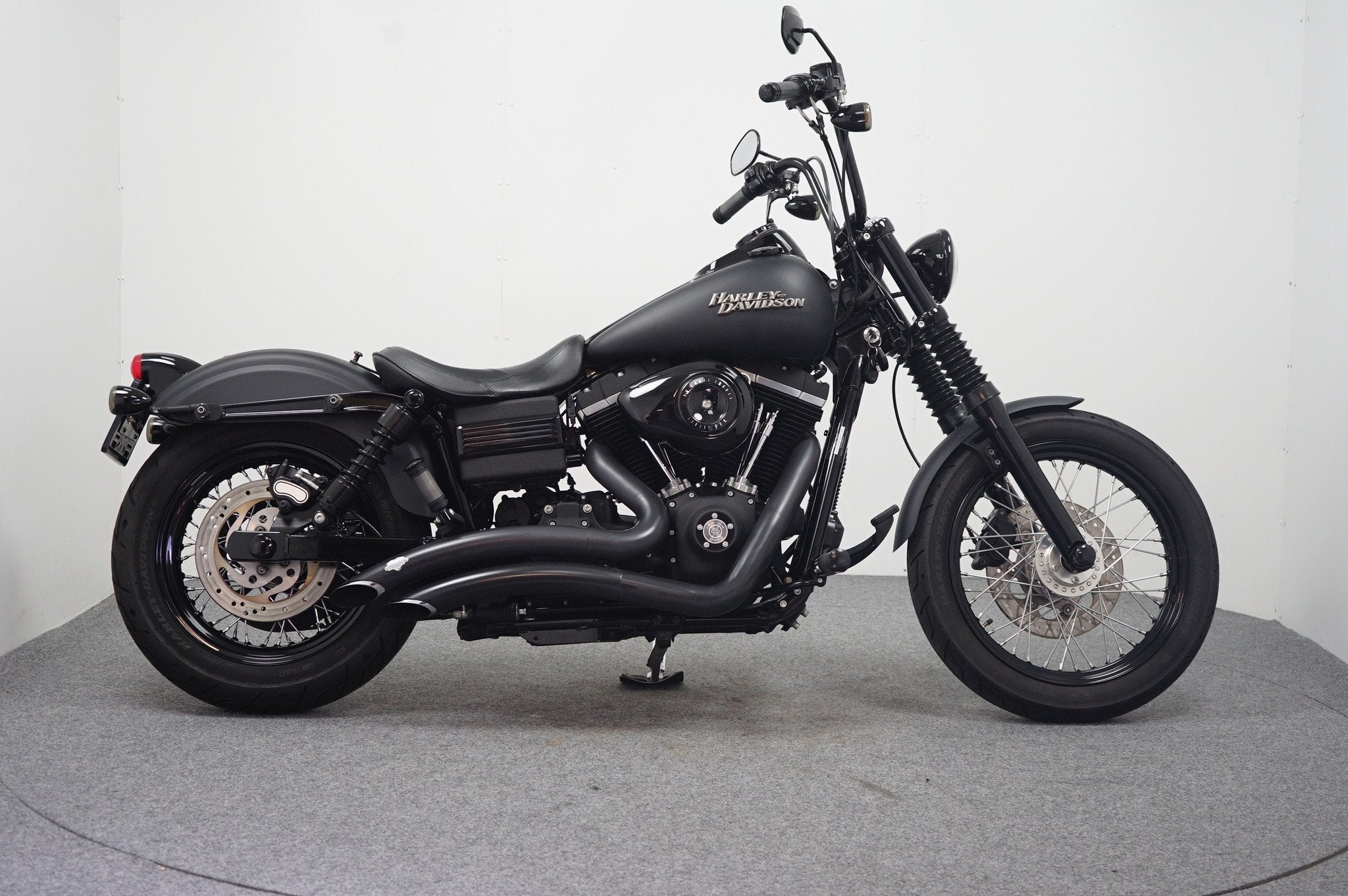 Harley-Davidson FXDB Dyna Street Bob (bj 2010), Motoren, Chopper, 1585 cc, Meer dan 35 kW, ABS