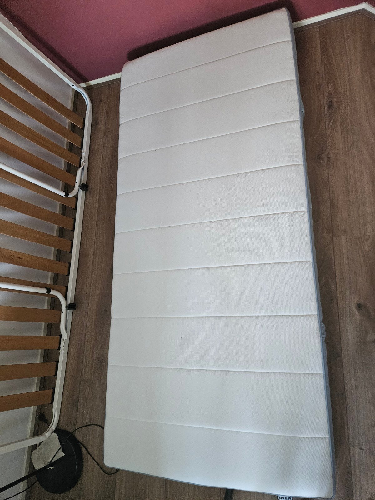 Ikea Vesteroy matras 90x200 - Zo goed als nieuw, Ophalen, Zo goed als nieuw, Eenpersoons, 90 cm