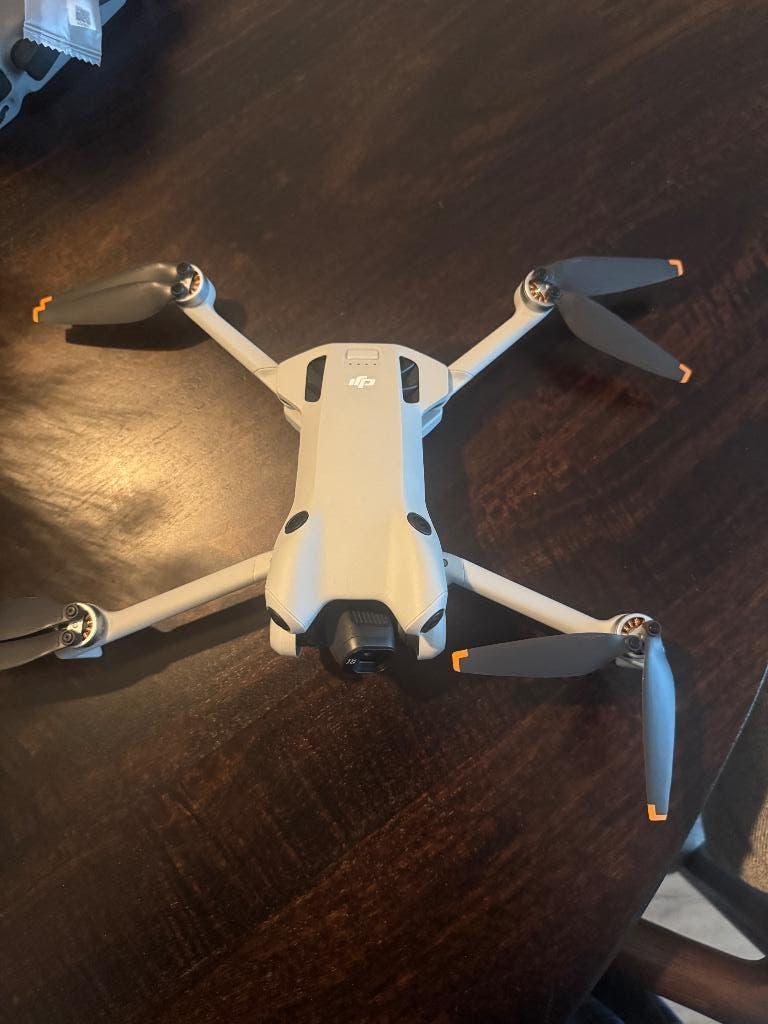Dji mini 4 Pro, Audio, Tv en Foto, Drones, Zo goed als nieuw, Cameradrone, Topkwaliteit, DJI, Minder dan 250 gram, 30 tot 45 minuten