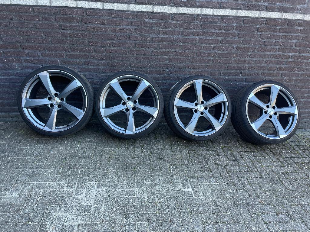 Licht metalen velgen met banden Audi B9 S4 2017, Ophalen, Gebruikt