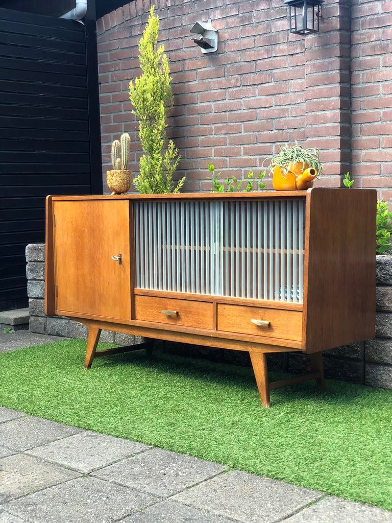 Vintage dressoir, Huis en Inrichting, Kasten | Dressoirs, Ophalen of Verzenden, Zo goed als nieuw, 25 tot 50 cm, 100 tot 150 cm