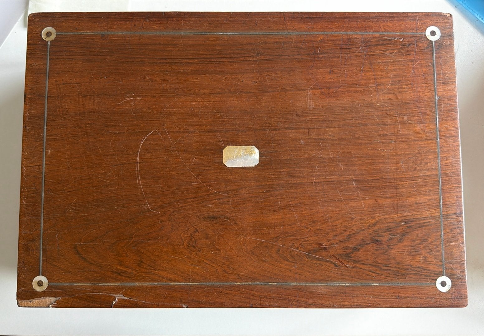 Schrijfdoos of reissecretaire, Ophalen