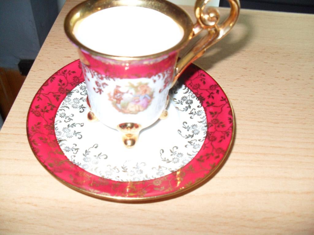 kop en schotel merk Bavaria 24 karat gold handarbeit, Ophalen of Verzenden
