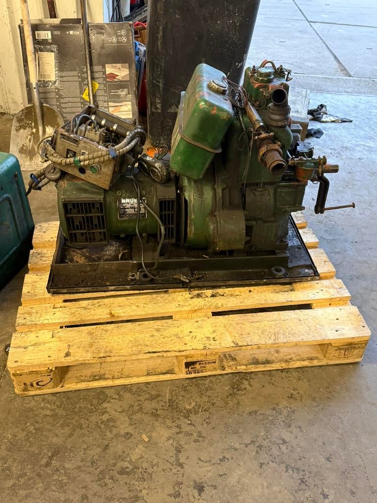 Diesel generator lister, Ophalen of Verzenden, Zo goed als nieuw, Dieselolie