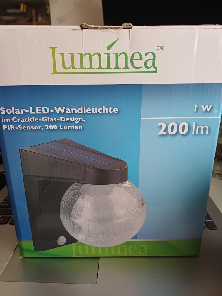 Luminea solar wandlamp met afstandsbediening, Ophalen of Verzenden