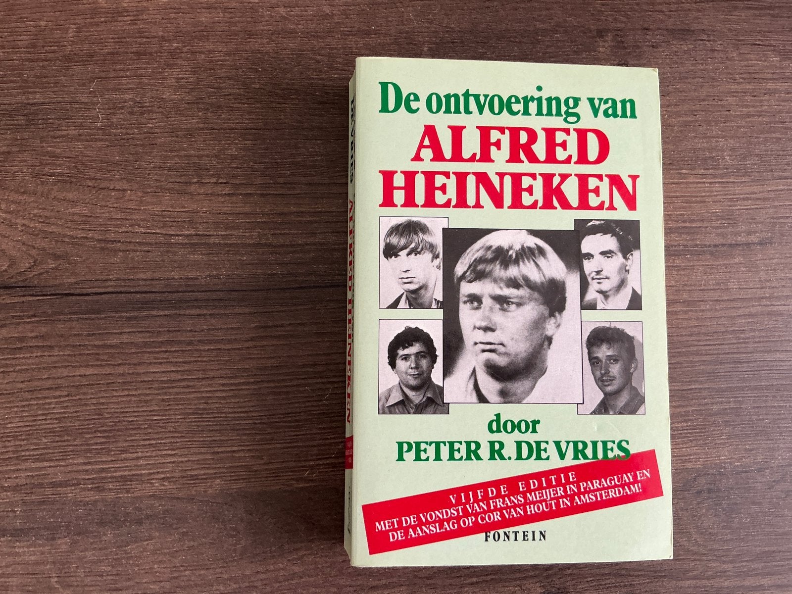 Peter R. De Vries - De ontvoering van Alfred Heineken (KWF), Boeken, Ophalen of Verzenden, Gelezen
