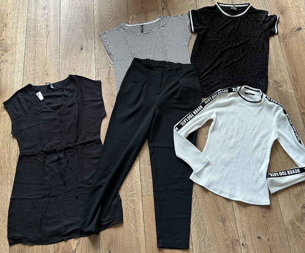Setje broek / shirts mt M/ 38 /40 Only Jean Pascale Shein, Kleding | Dames, Ophalen of Verzenden, Zo goed als nieuw, Maat 38/40 (M)