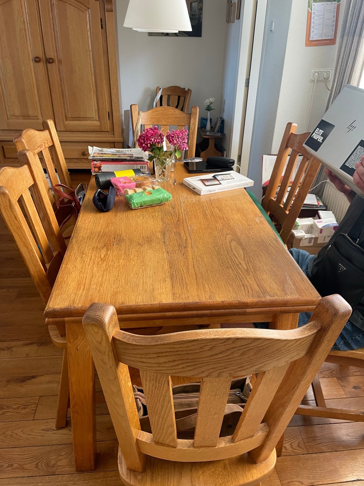 Licht eiken eettafel met 6 stoelen - Perfecte staat, Ophalen, Zo goed als nieuw, Vijf personen of meer, Eikenhout