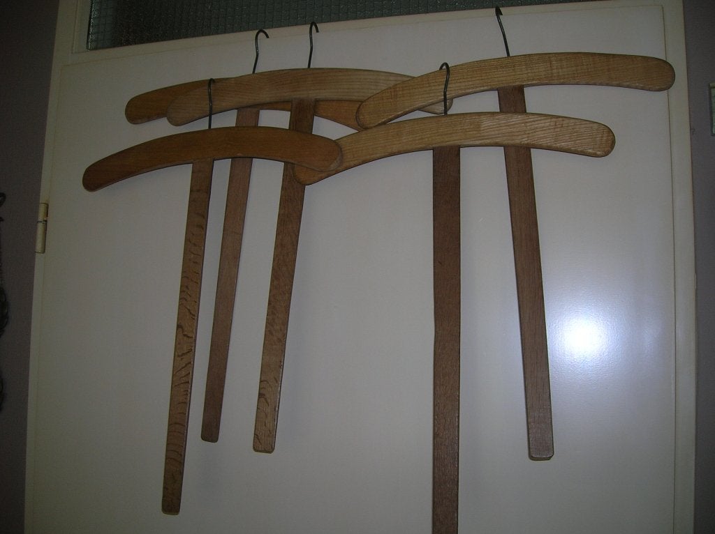 5 x oude kledinghanger met stok kleerhanger knaap 7,-- p.st., Ophalen of Verzenden