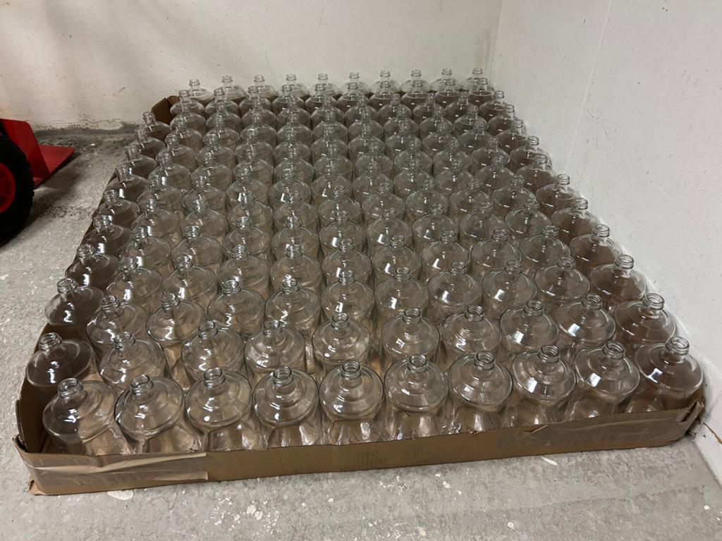 165 lege flessen 700ml, Verzamelen, Ophalen, Frankrijk