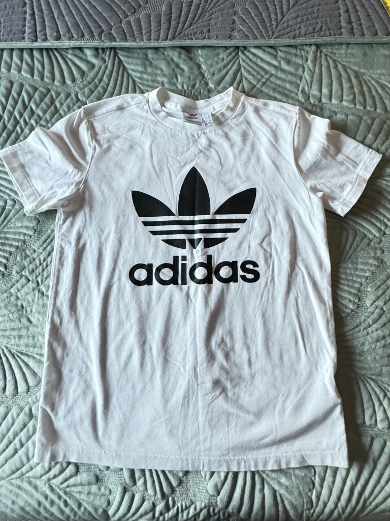Adidas shirt M, Kleding | Dames, Tops, Ophalen of Verzenden, Korte mouw