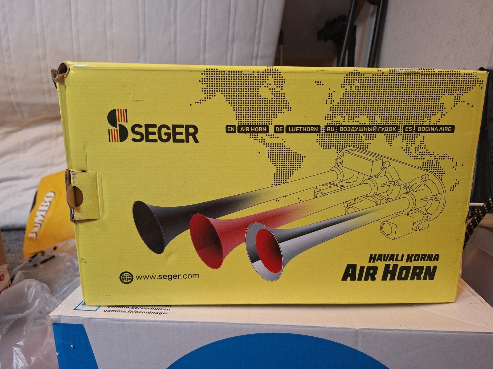 Seger luchthoorn met slang en kabel, Ophalen, Gebruikt