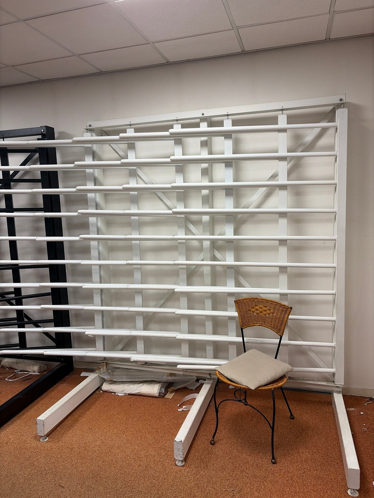 Stoffenrek / Presentatierek voor textielrollen vrijstaand., Overige materialen, 120 cm of meer, Zwart, Ophalen of Verzenden