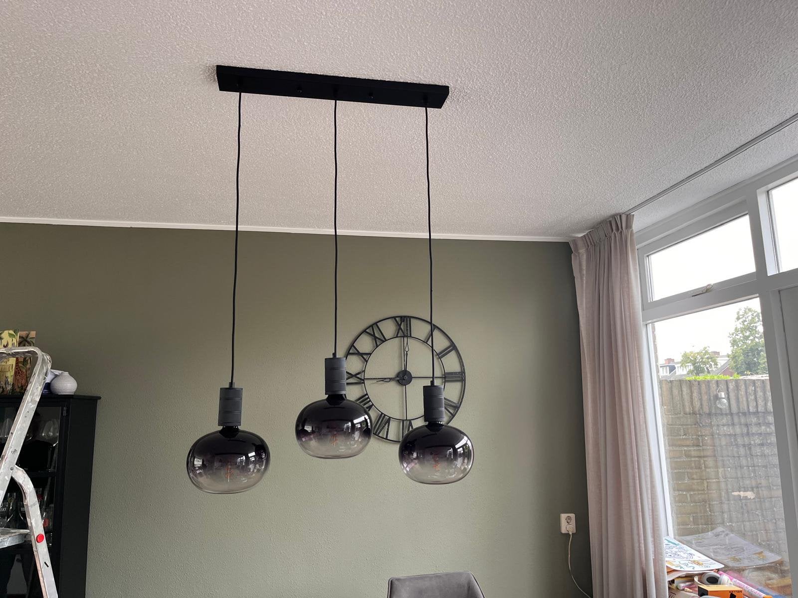 Zwarte hanglamp, Ophalen, Gebruikt