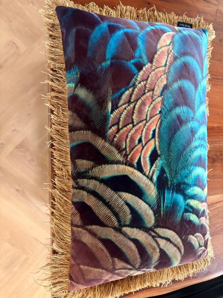 Mars & More sierkussen met verenprint en franjes, Ophalen of Verzenden, Zo goed als nieuw, Blauw, Rechthoekig