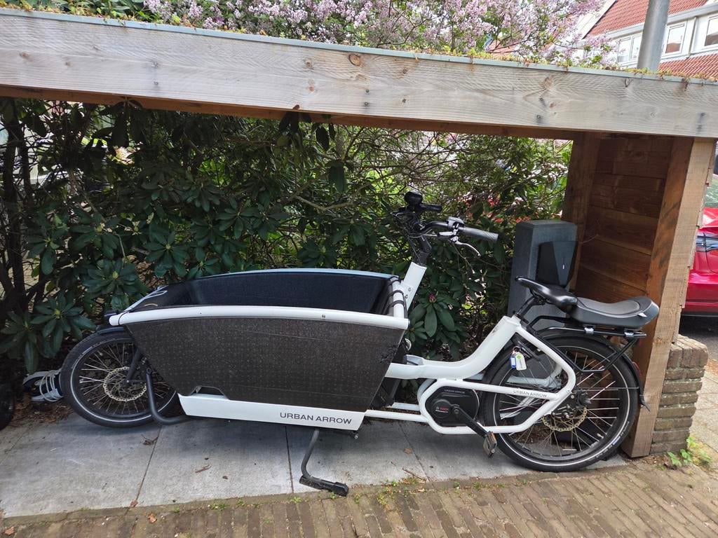 Urban Arrow uit 2023, Gebruikt, 3 kinderen, Elektrisch, Ophalen