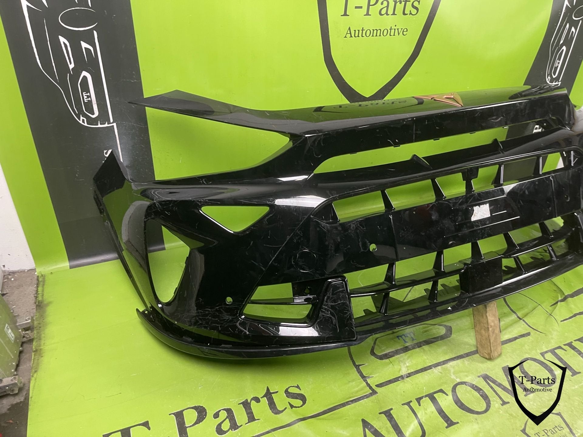 cupra formentor voorbumper bumper 23+, Info@fabrikant.eu, Ophalen of Verzenden, Bumper, Seat