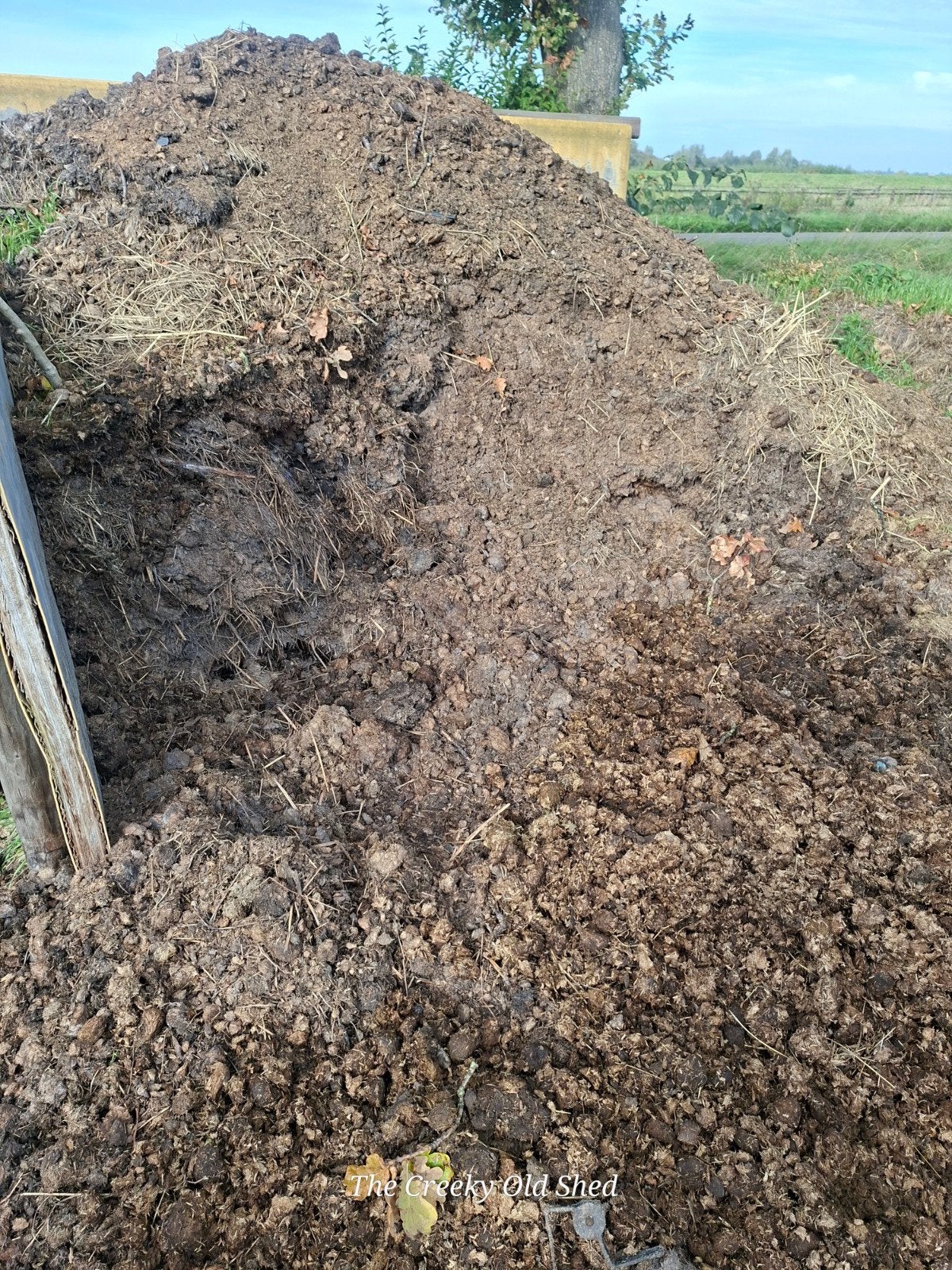 GRATIS BIOLOGISCHE PAARDENMEST – IDEAAL VOOR NAJAARSBEM, Tuin en Terras, Ophalen, Mest