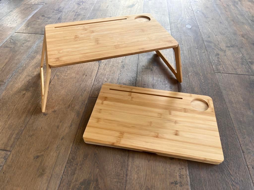 2 dienbladen bamboe met pootjes als bedtafeltje/laptoptafel, Ophalen of Verzenden, Zo goed als nieuw, Rechthoekig, Hout