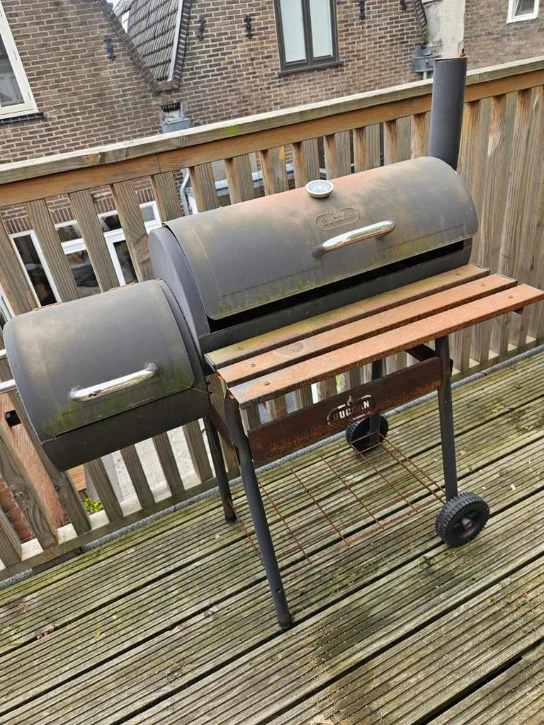 2-in-1 smoker en houtskool barbecue, Tuin en Terras, Houtskoolbarbecues, Ophalen, Gebruikt
