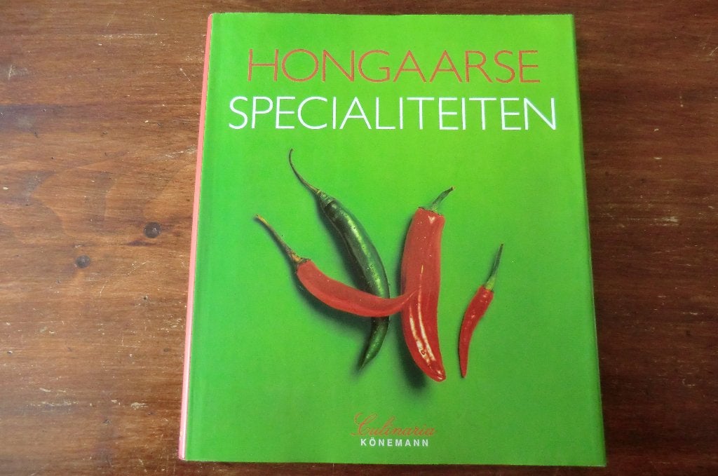 boek - Hongaarse specialiteiten - culinaria konemann, Boeken, Ophalen of Verzenden, Gelezen