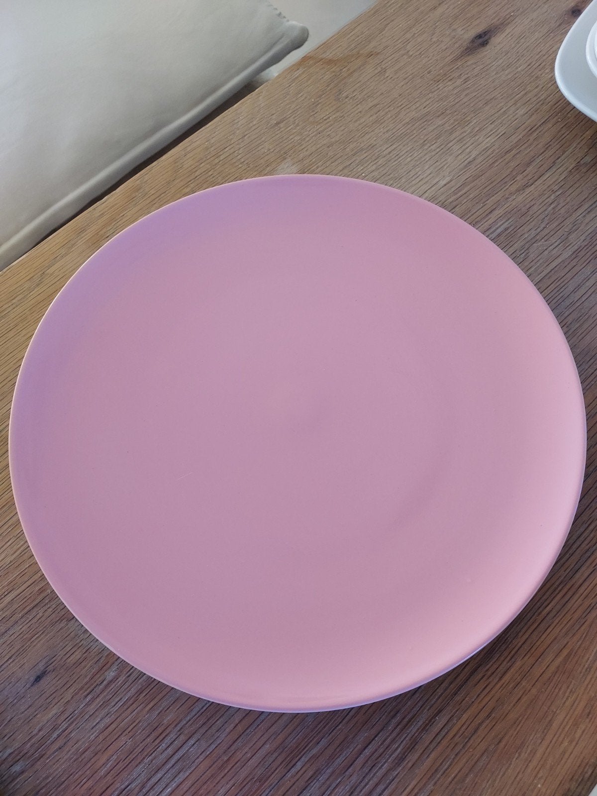 17 Roze aardewerk borden - diameter 26 cm, Ophalen of Verzenden, Aardewerk, Bord(en)