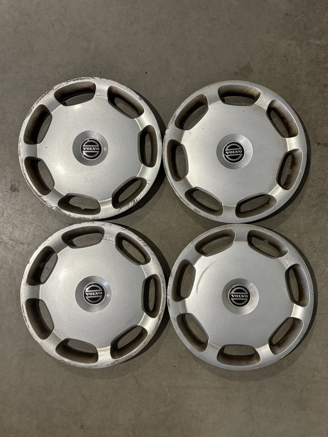 Wieldop Volvo | Set van 4 | 15 inch | 9157510, Gebruikt, -, -, Ophalen of Verzenden