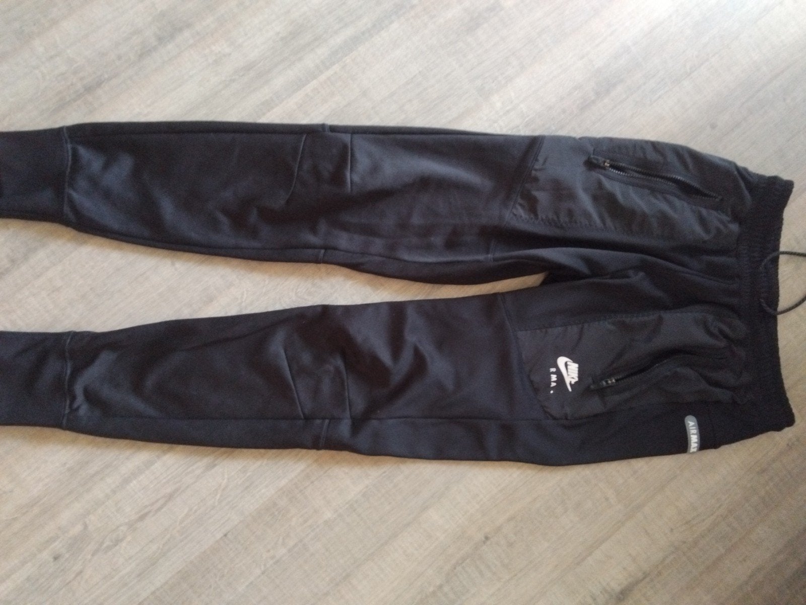 Nike Air Max Therma-Fit Joggingbroek Zwart Maat S, Zwart, Nike, Ophalen of Verzenden, Zo goed als nieuw