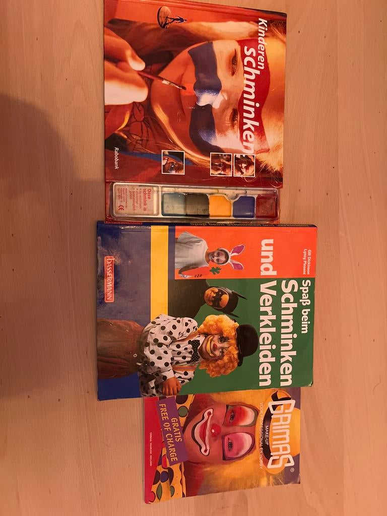 Boeken en schminkset voor kinderfeestjes en carnaval, Ophalen of Verzenden, Gebruikt, Gereedschap of Toebehoren