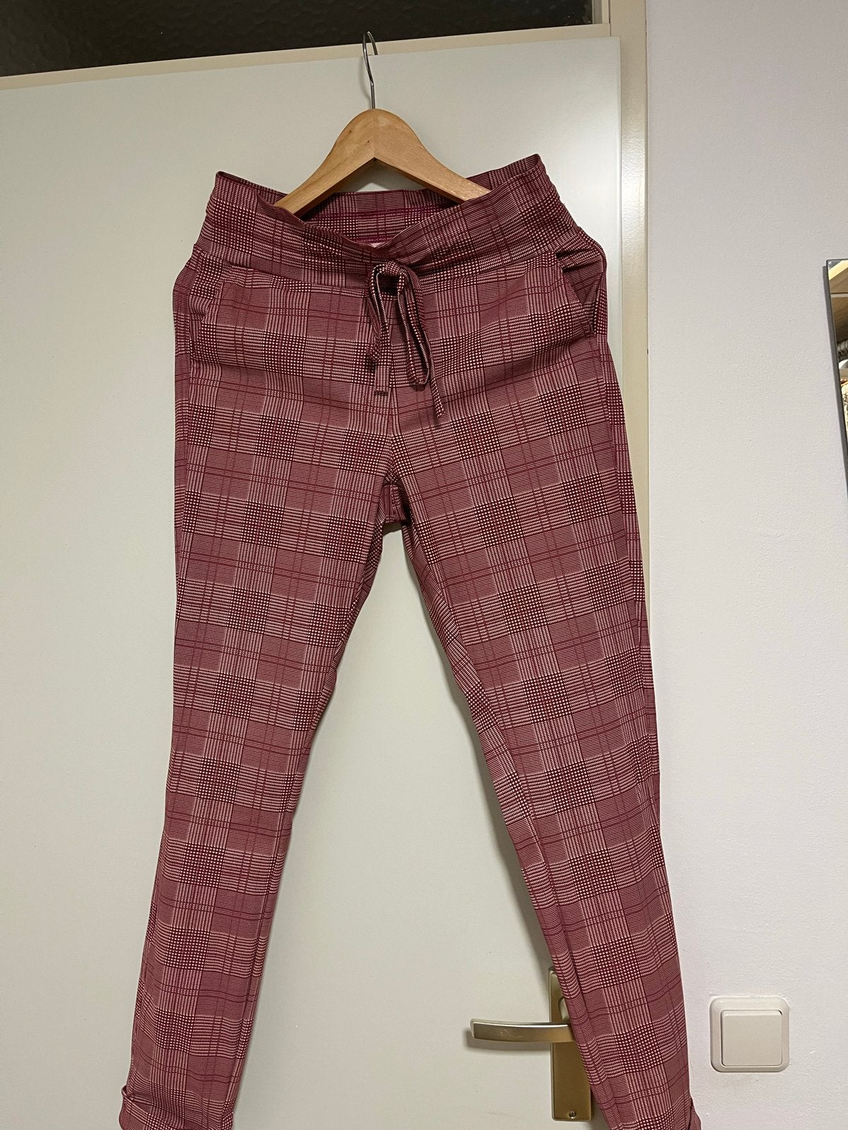 Studio Anneloes broek, Kleding | Dames, Broeken en Pantalons, Maat 38/40 (M), Ophalen of Verzenden, Zo goed als nieuw, Lang