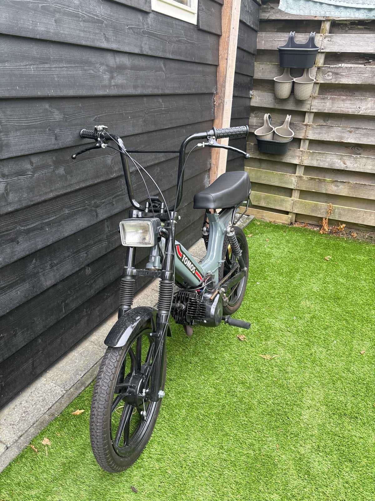 Tomos A35 bromfiets - Grijs, gereviseerd motorblok, Fietsen en Brommers, Brommers | Tomos, Ophalen, Gebruikt, Maximaal 45 km/u