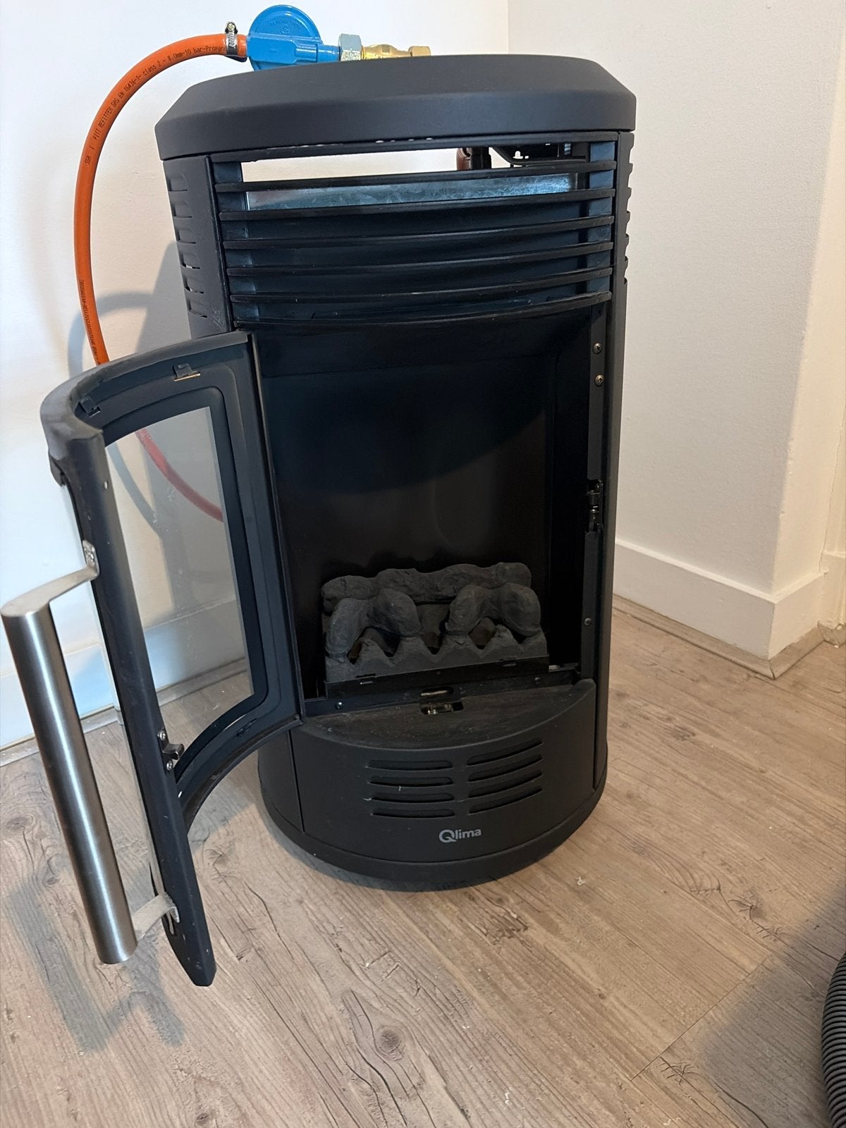 Qlima Gaskachel GH 8034 met gasstop en drukregelaar, Huis en Inrichting, Gas, Ophalen of Verzenden, Zo goed als nieuw, Vrijstaand