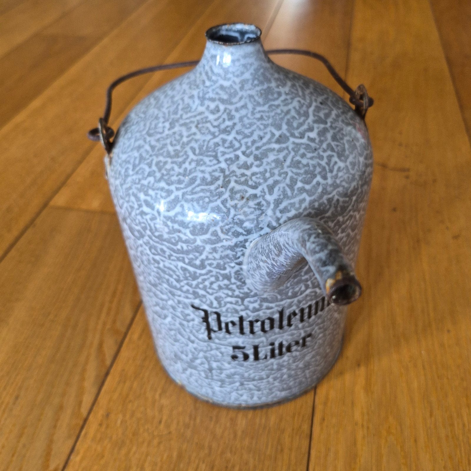 Emaille, grijs gewolkte petroleum gieter, Ophalen