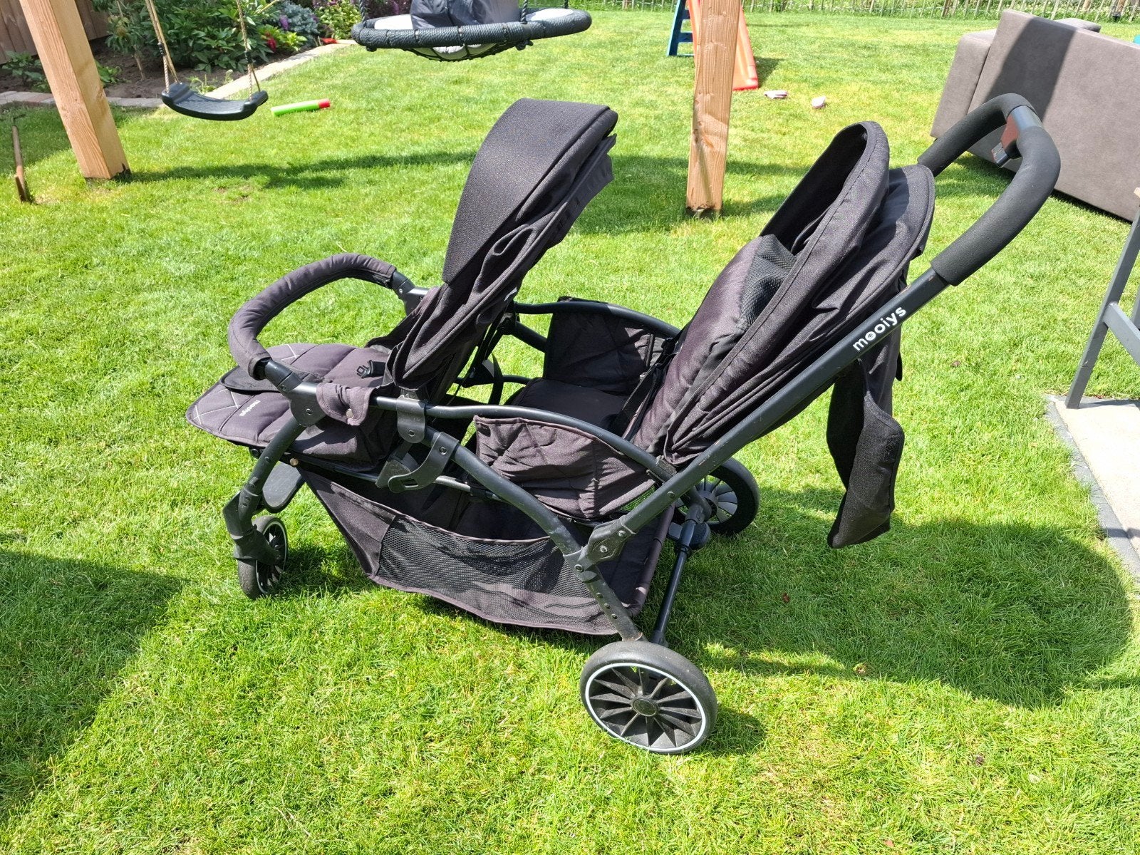 Mooiys JOEY Dubbele Buggy - Duo Buggy met Zonnekleppen, Ophalen, Zo goed als nieuw, Overige merken