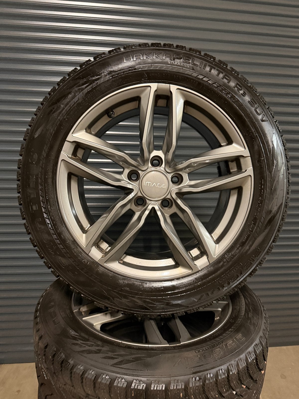 Winterbanden set Renault Arkana 215/60/R17 Incl. TPMS, Auto-onderdelen, 215 mm, Banden en Velgen, 17 inch, Winterbanden