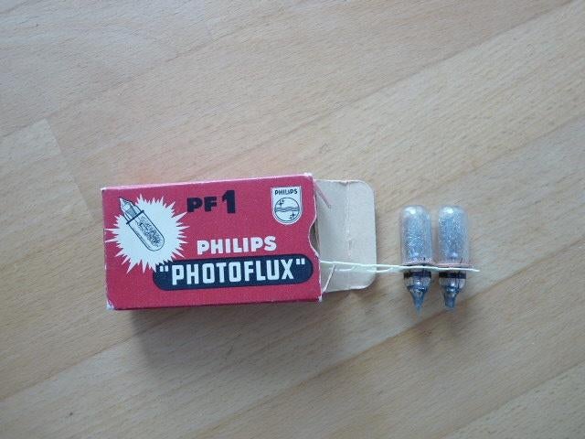 Philips Photoflux PF 1, met 2 lampjes, Verzamelen, Ophalen of Verzenden, Overige typen