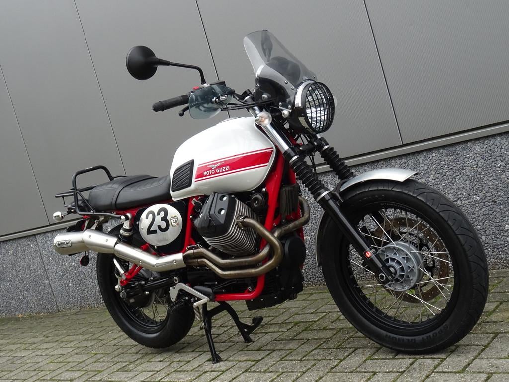 Moto Guzzi V 7 II STORNELLO ABS (bj 2016), Motoren, 744 cc, Bedrijf, Toermotor