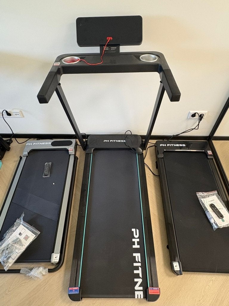 Premium loopband- Werkt goed, maakt alleen een vreemd geluid, Ophalen, Gebruikt, Info@phfitness.nl, Zürichstraat 20 Sittard