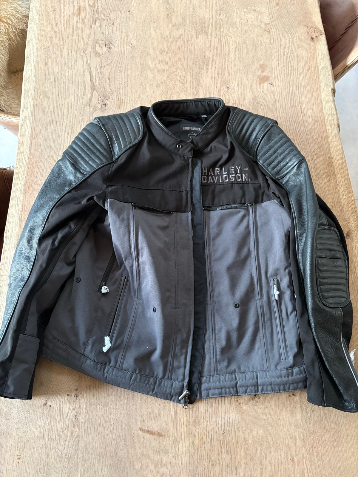 Harley-Davidson motorjas - Nieuw met kaartje, Motoren, Kleding | Motorkleding, Ophalen of Verzenden, Nieuw met kaartje, Heren