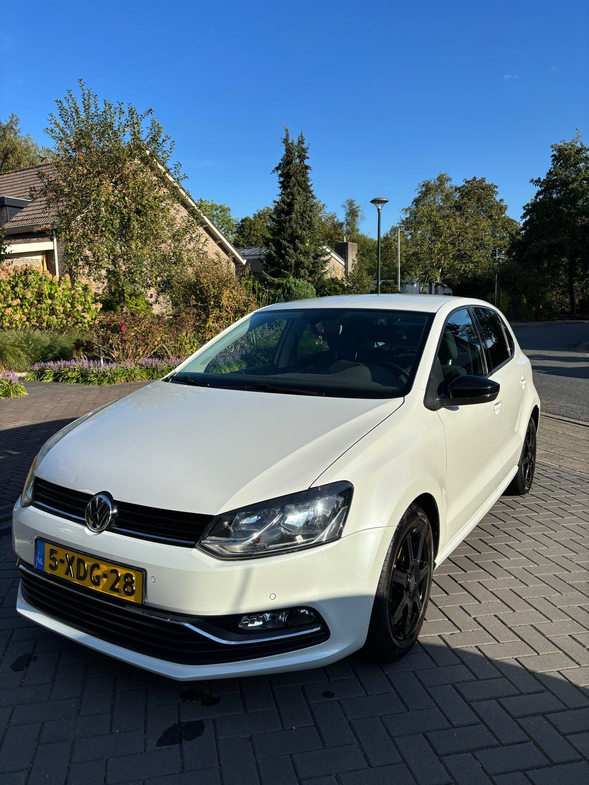 Volkswagen Polo 1.2 TSI 66KW 5D BMT 2014 Wit, Auto's, 40 €/maand, 4 cilinders, Wit, Origineel Nederlands
