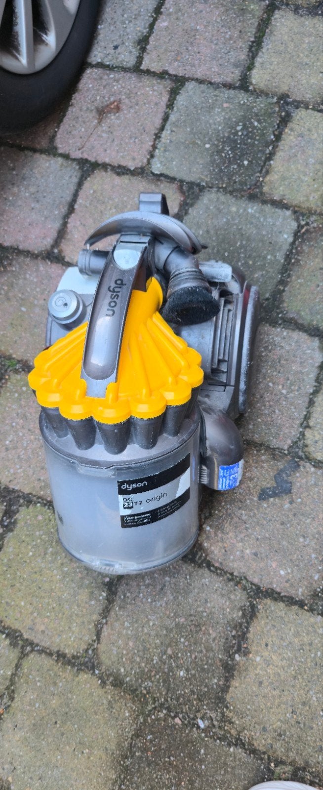 Dyson T2 stofzuiger met slang - Defect, Witgoed en Apparatuur, Tetbury Hill, Malmesbury, Wiltshire, SN16 0RP, UK, Dyson Ltd., Ophalen of Verzenden